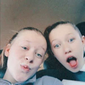 Meet your Posher, Kaycee